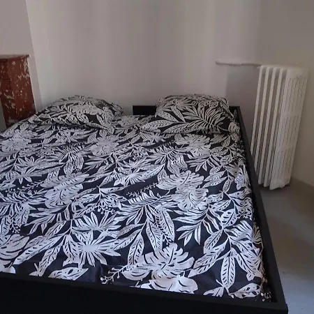 Studio With Sea View For 2 People Toulon Exterior photo