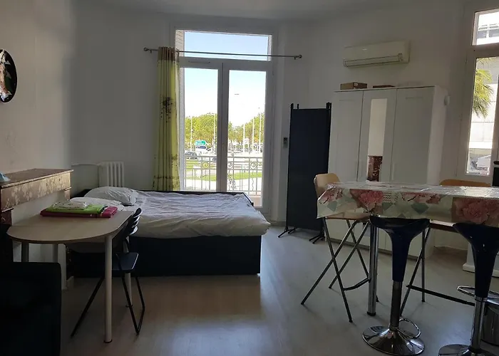 Studio With Sea View For 2 People