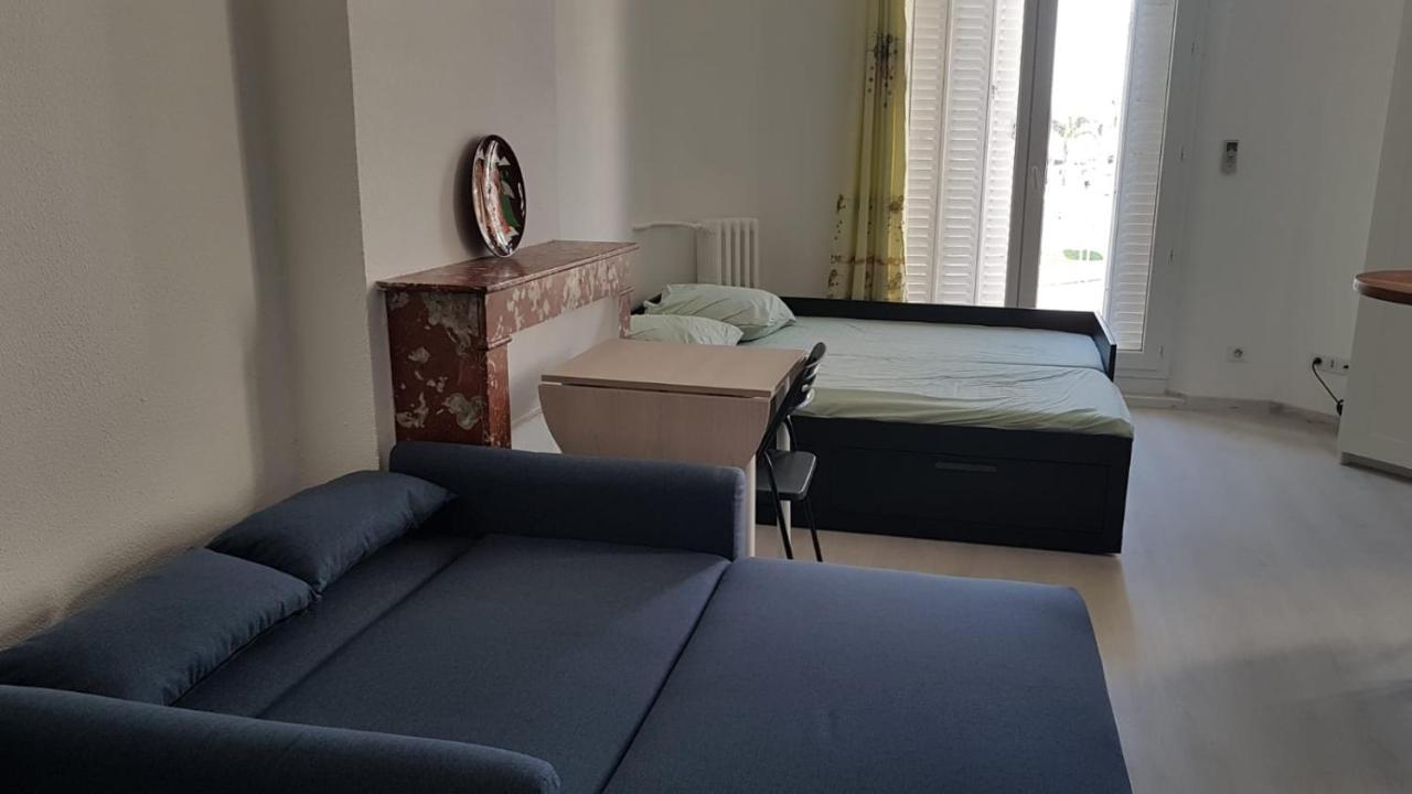 With Sea View For 2 People * Toulon